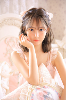 善良的的女秘书